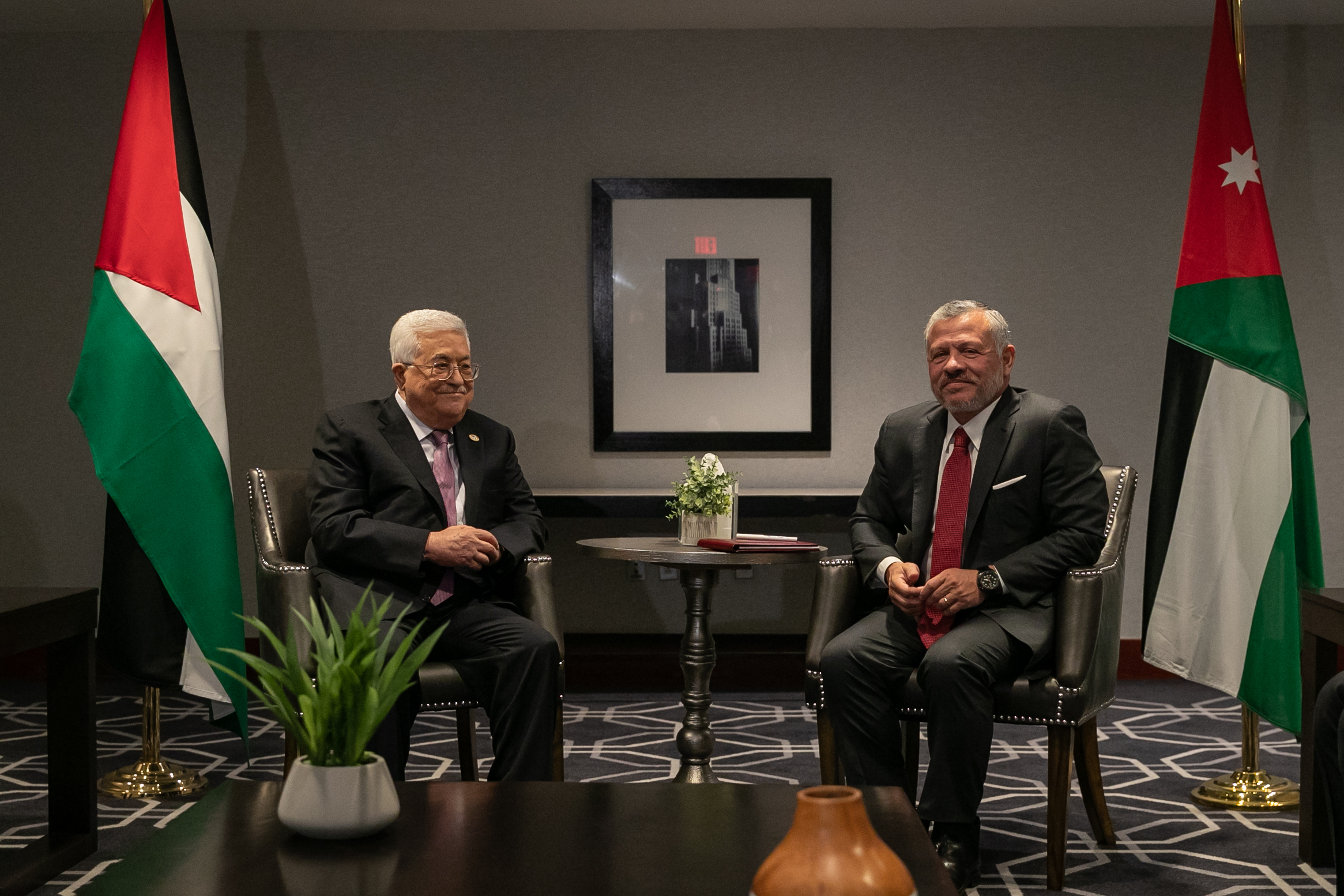 His Majesty King Abdullah II Meets With Palestinian President Mahmoud ...